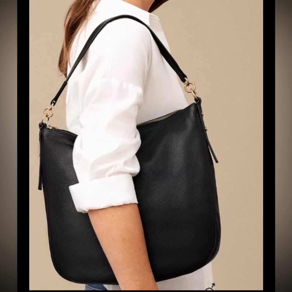 Fossil Jolie Black Leather Hobo Crossbody Bag –Gold Hardware Excellent Condition
